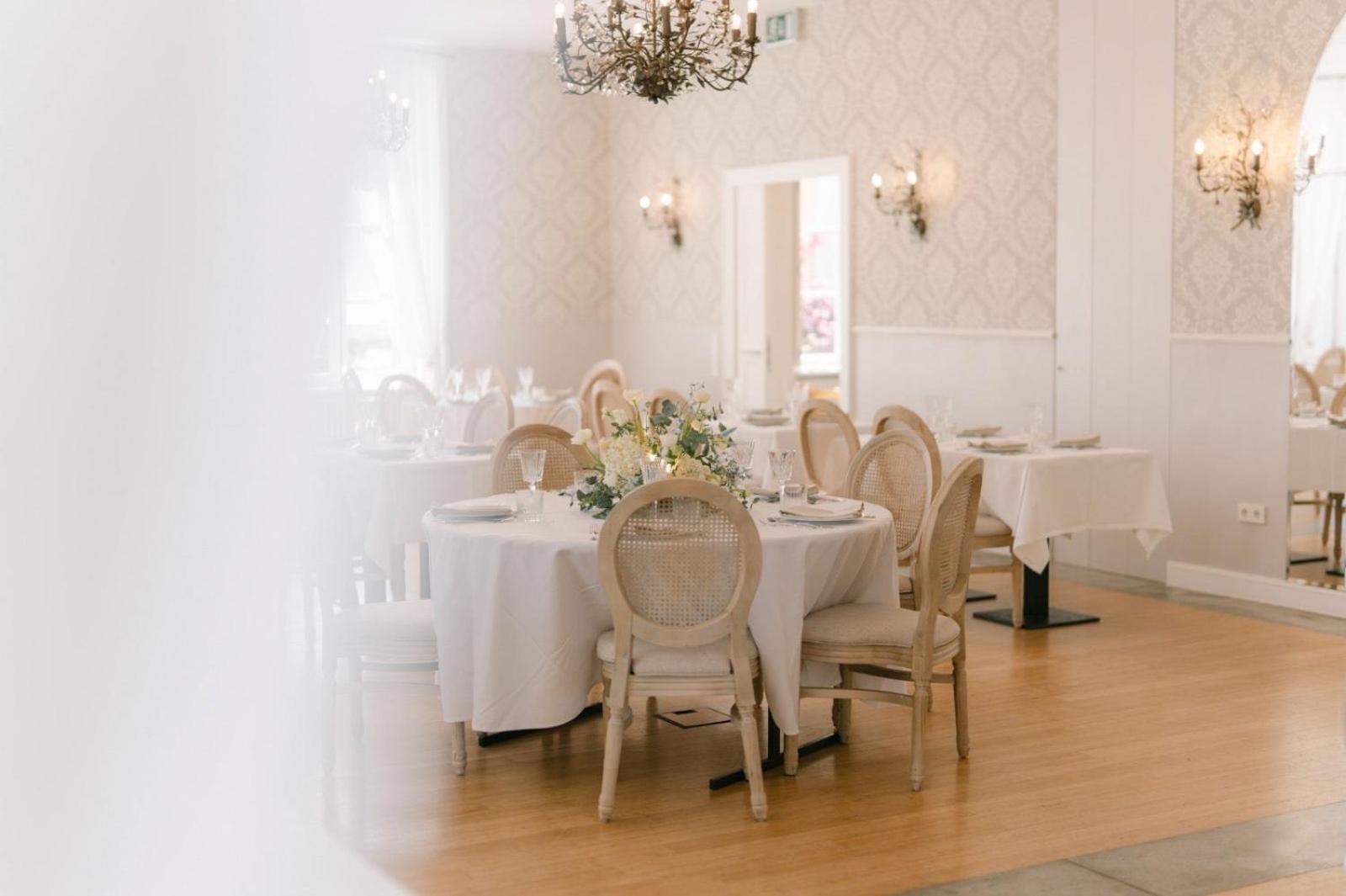 Hotel Chateau Schengen Buitenkant foto
